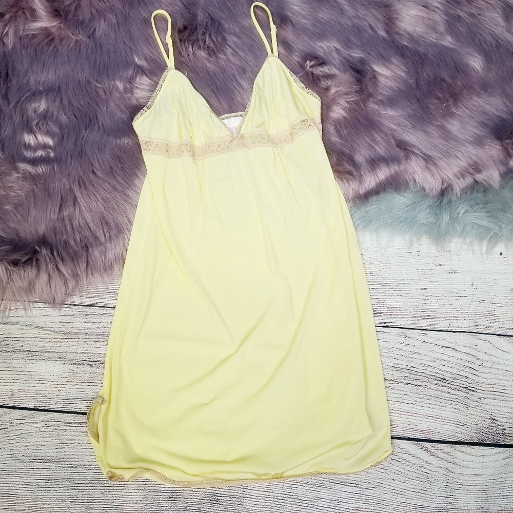 Victoria's Secret Angel nightgown